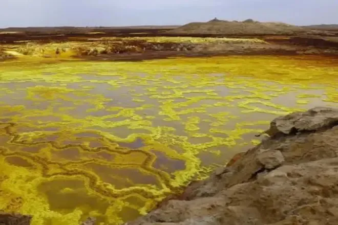 A New Ocean in Ethiopia: Signs of a Geological Marvel 3 new ocean lies in Ethiopia