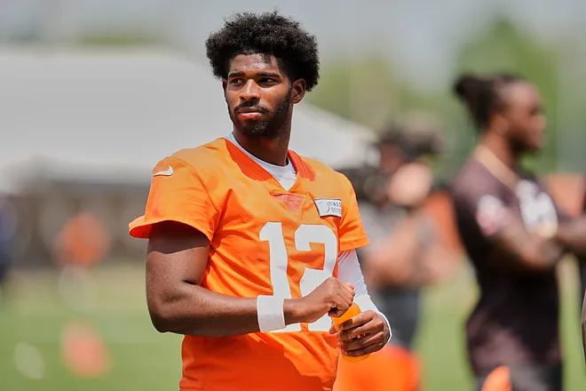 Shedeur Sanders Trade Rumors Heat Up: What’s Next After His NFL Draft Slide? 3 Shedeur Sanders