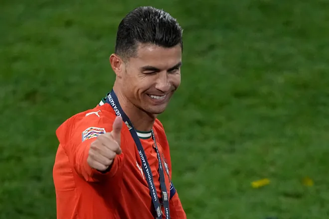 Cristiano Ronaldo's Humble Birthday Gesture for Al-Nassr Chef Warms Hearts Worldwide 5 Cristiano Ronaldo surprises with humble gesture that moves everyone
