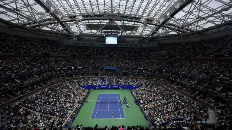 The 2025 US Open brings together the world's top tennis figures in Flushing Meadows.