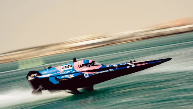 Flying Boats: How the E1 Series Is Bringing Electric Racing to the Ocean — Backed by LeBron James, Tom Brady, and Will Smith 3 qDzkHj6yyYCE3nCRqGHZ94 650 80.jpg