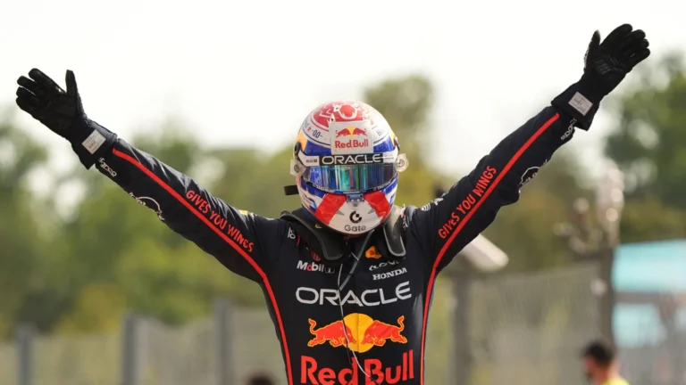 Fastest Laps in Formula 1 History: Record-Breaking Speeds at the Temple of Speed 7 Fastest Laps in Formula 1 History