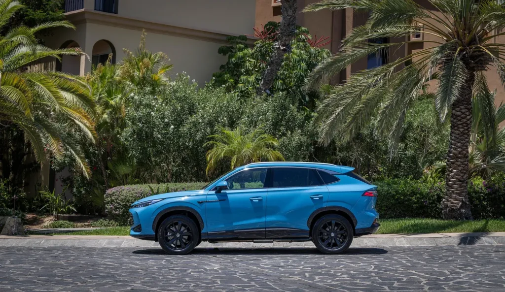 MG HS 2026: An SUV for Worry-Free Road Enjoyment 4 HS 2026 SUV 1