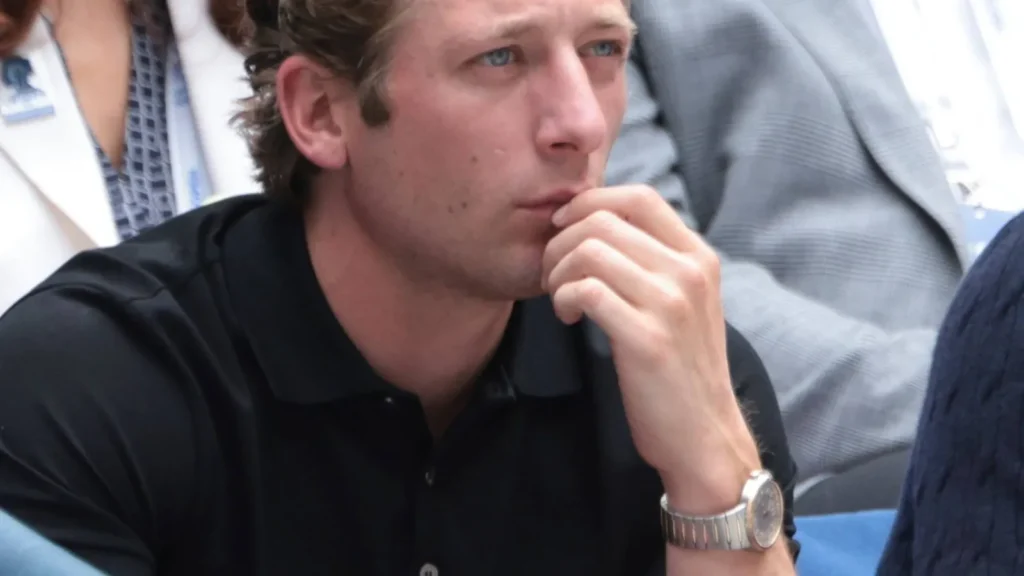 The Best Watches of the 2025 US Open: A Courtside Showcase of Luxury and Craftsmanship 3 Jeremy Allen White US Open 2025 GettyImages 2233294555