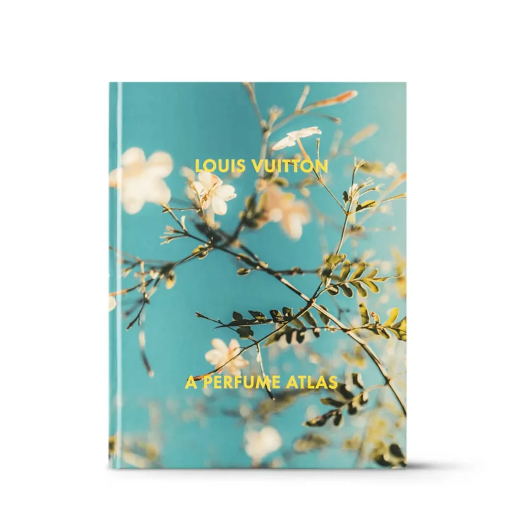The Best Books on Perfumes to Make You Feel Like a Master Perfumer 4 Libro_Louis_Vuitton_A_Perfume_Atlas