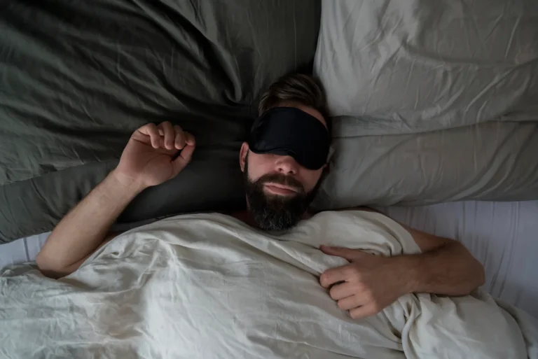Beauty Sleep: What Time Should You Go to Bed to Look More Attractive the Next Day? 4 beauty sleep