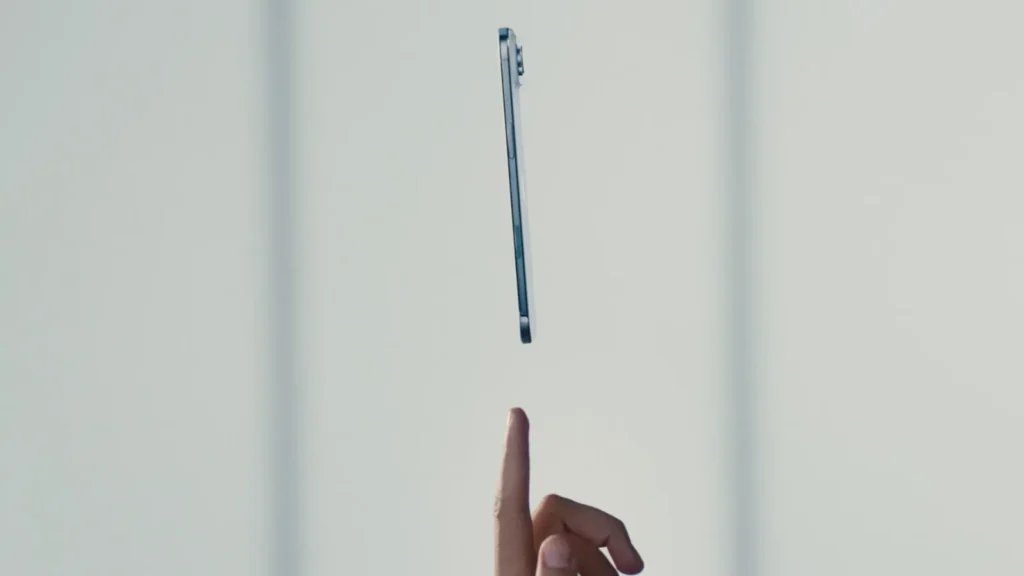 iPhone Air 2025: Apple’s Thinnest iPhone Ever Breaks Records 22 iPhone Air 2025