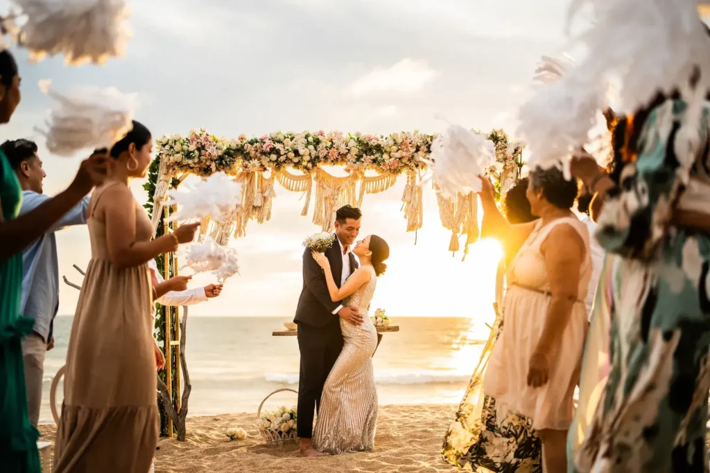 The Most Attractive Woody Perfumes for a Wedding: Timeless Elegance in a Bottle 12 woody perfumes for weddings